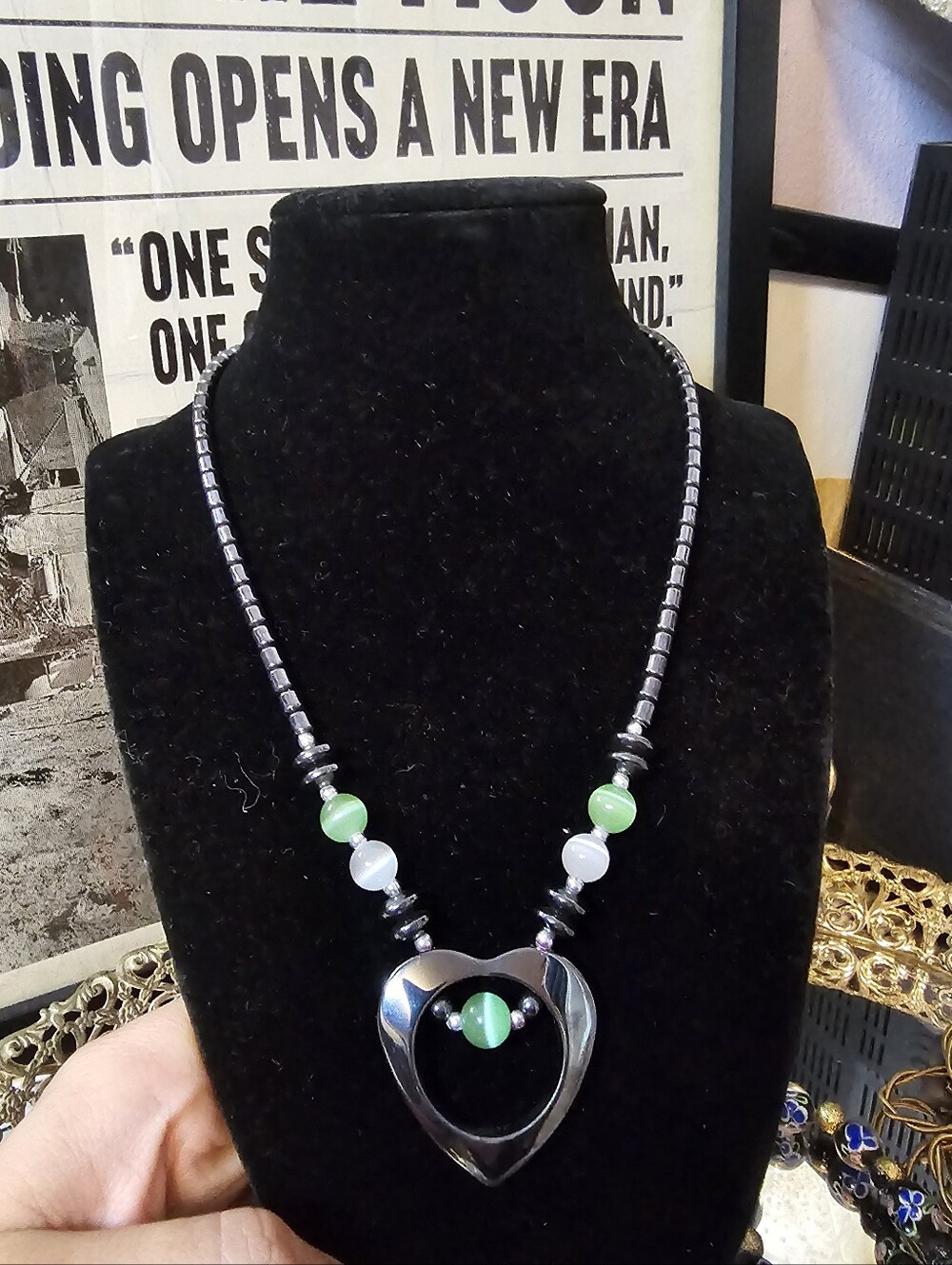 Y2K Heart Pendant Necklace with Green & White Beads